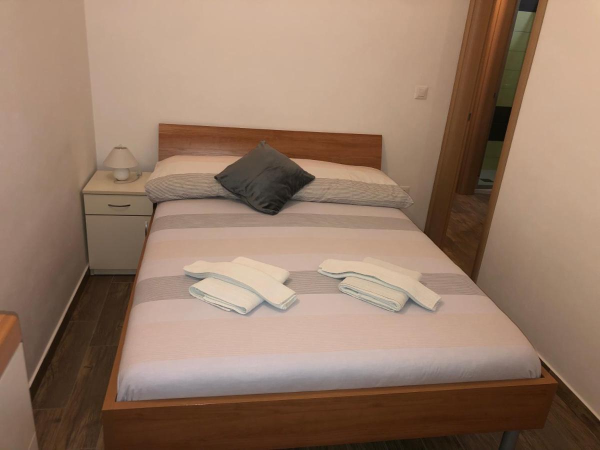 Apartmani Ivana كريس المظهر الخارجي الصورة